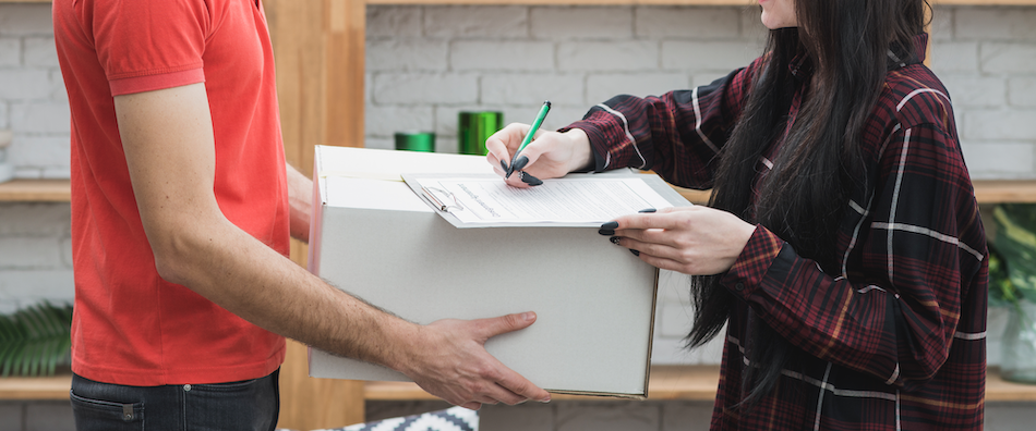 クーリエとフォワーダーの違いとは｜定義・使い分けやメリット・デメリットについて解説