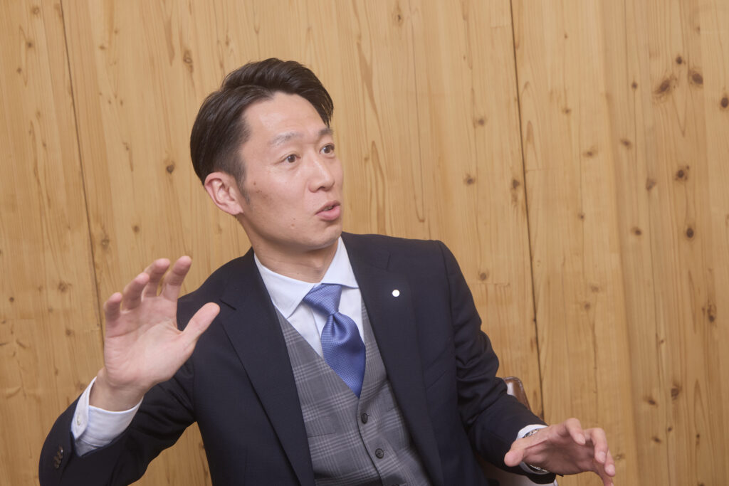シネジック株式会社 商品管理部 SCM推進課 マネージャー 鹿野達也様